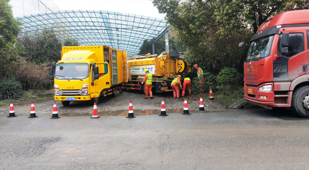 阿克陶成区雨污水管网“四位一体”检测疏通项目